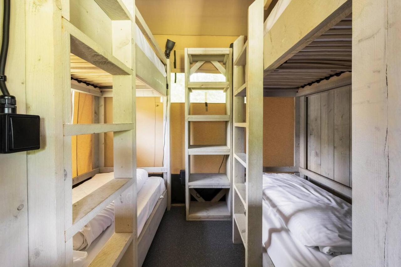 Glamping Lodge With Eco-Wellness Zeewolde Exteriör bild