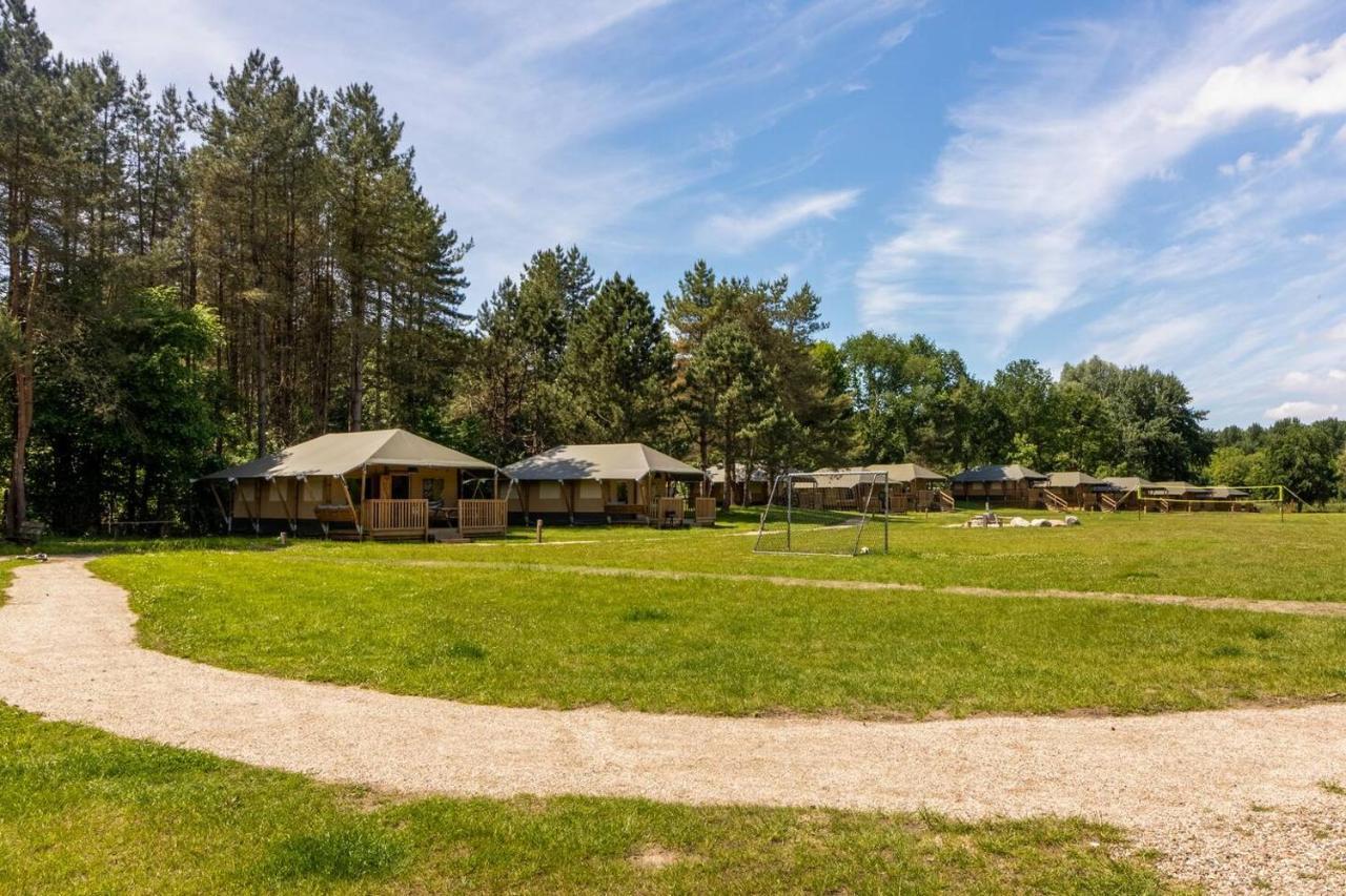 Glamping Lodge With Eco-Wellness Zeewolde Exteriör bild