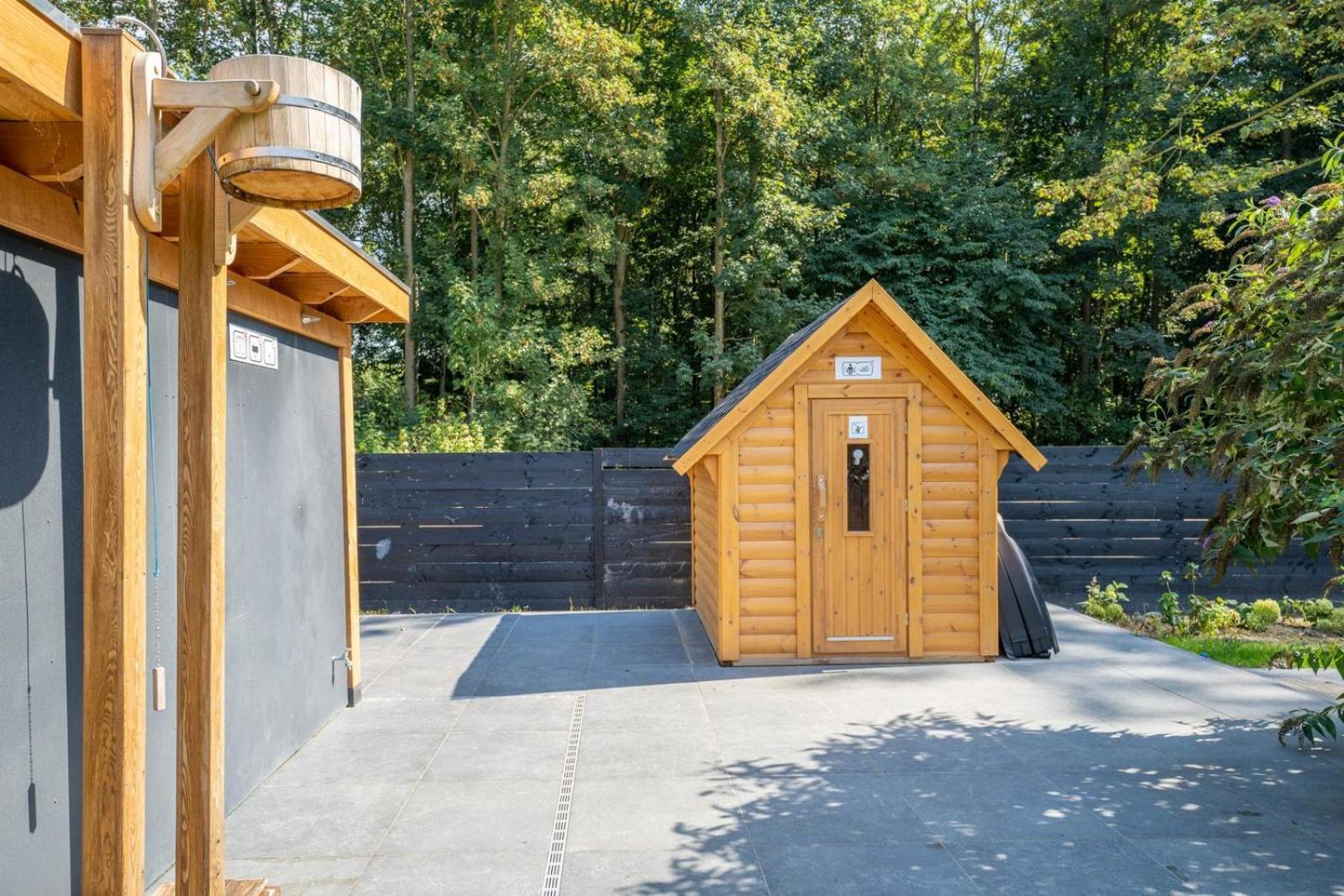 Glamping Lodge With Eco-Wellness Zeewolde Exteriör bild